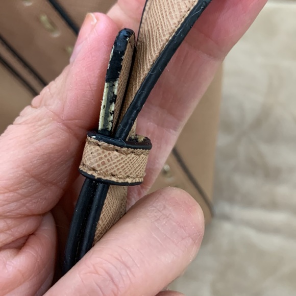 Guess Cream Beige Satchel Purse Handbag with Top Handles Studded Outline - Picture 15 of 15